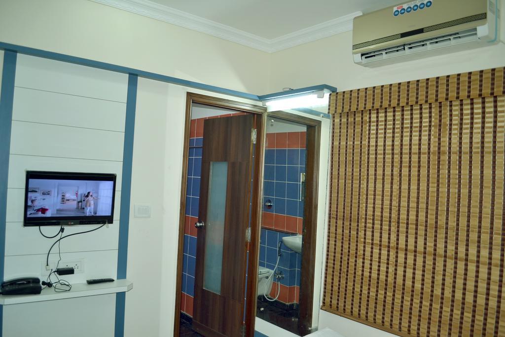Hotel Metro Park Chennai Pokój zdjęcie