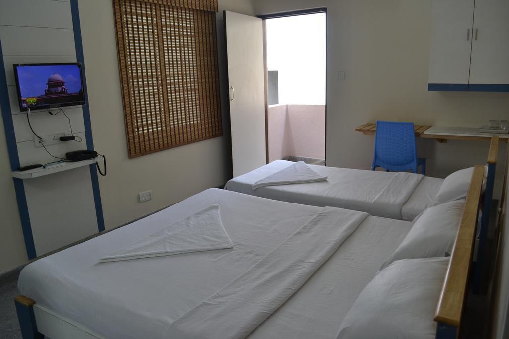 Hotel Metro Park Chennai Pokój zdjęcie