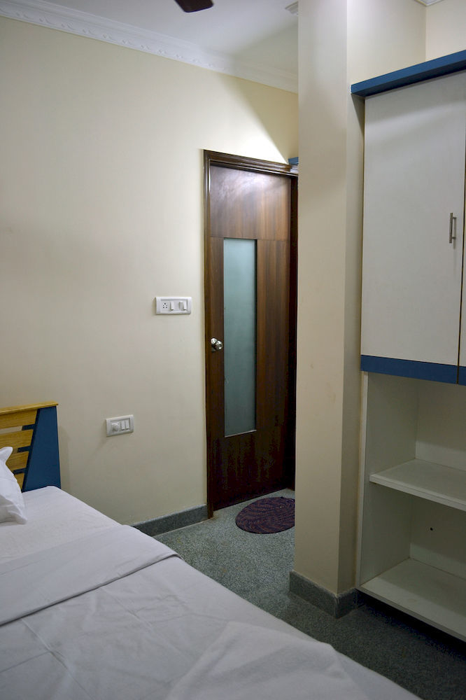 Hotel Metro Park Chennai Zewnętrze zdjęcie